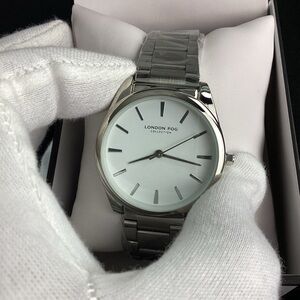 London Fog Women's 32mm Sussex Silver Link Bracelet Watch $395 (LF014)